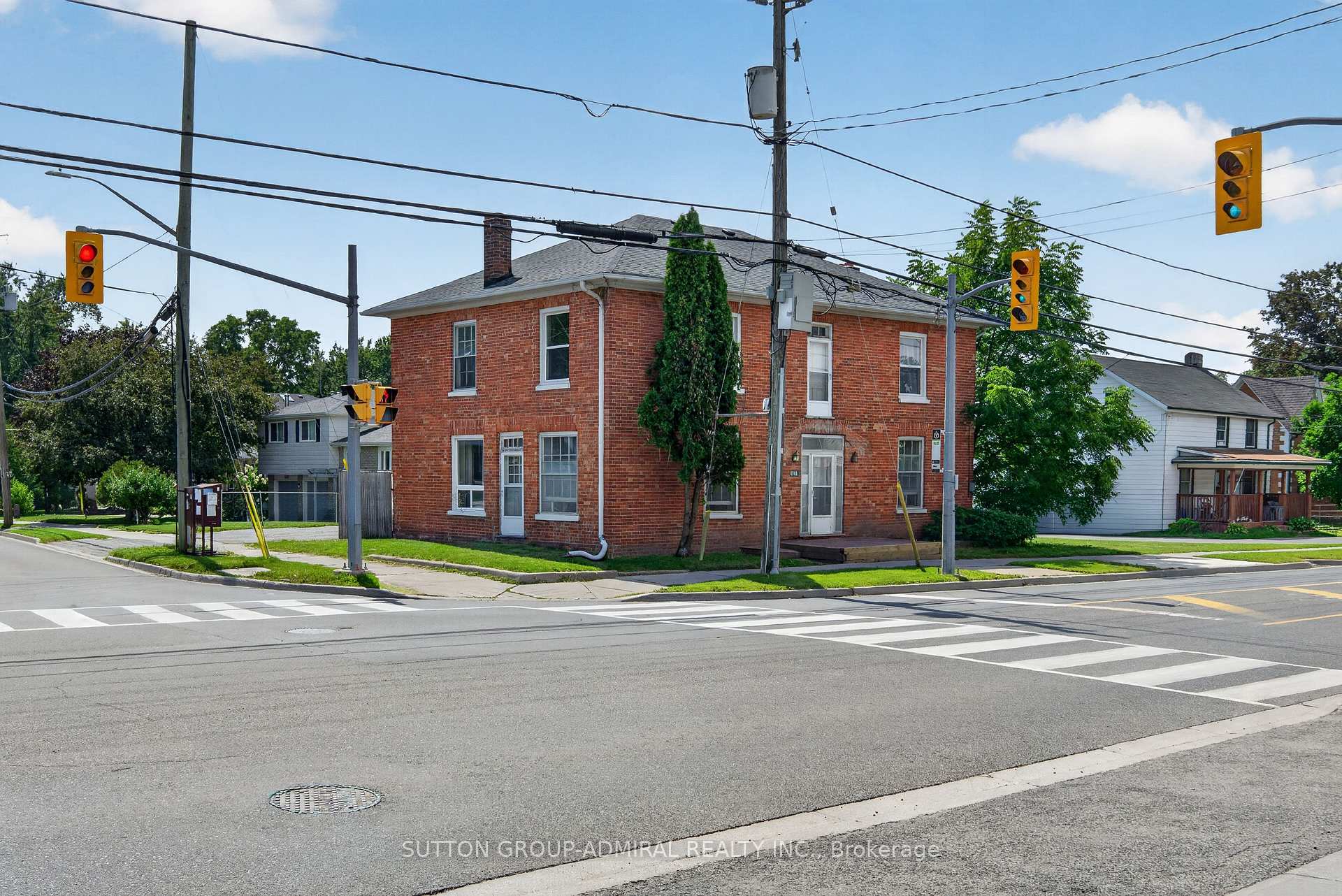 6745 Main Street, Whitchurch-Stouffville, ON, exterior
