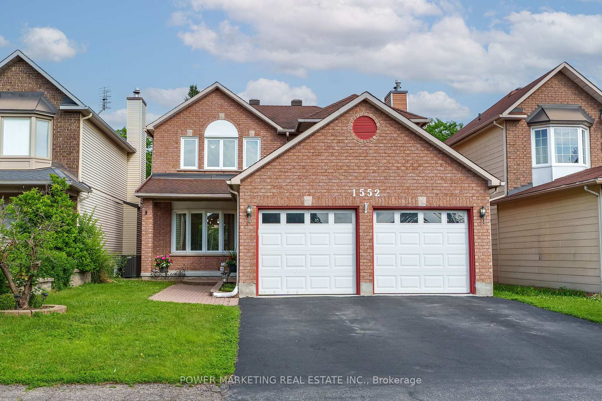 1552 Blohm Drive, Hunt Club - South Keys and Area, ON, exterior
