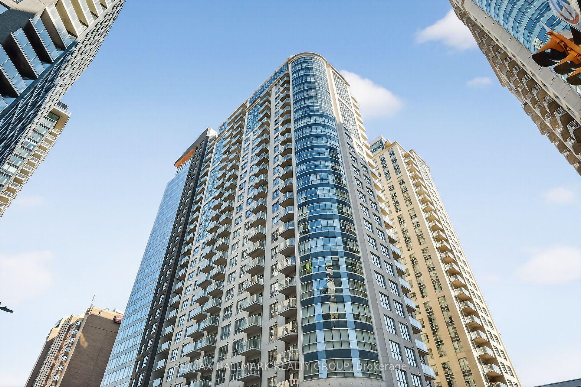 1501 - 242 Rideau Street, Lower Town - Sandy Hill, ON, exterior