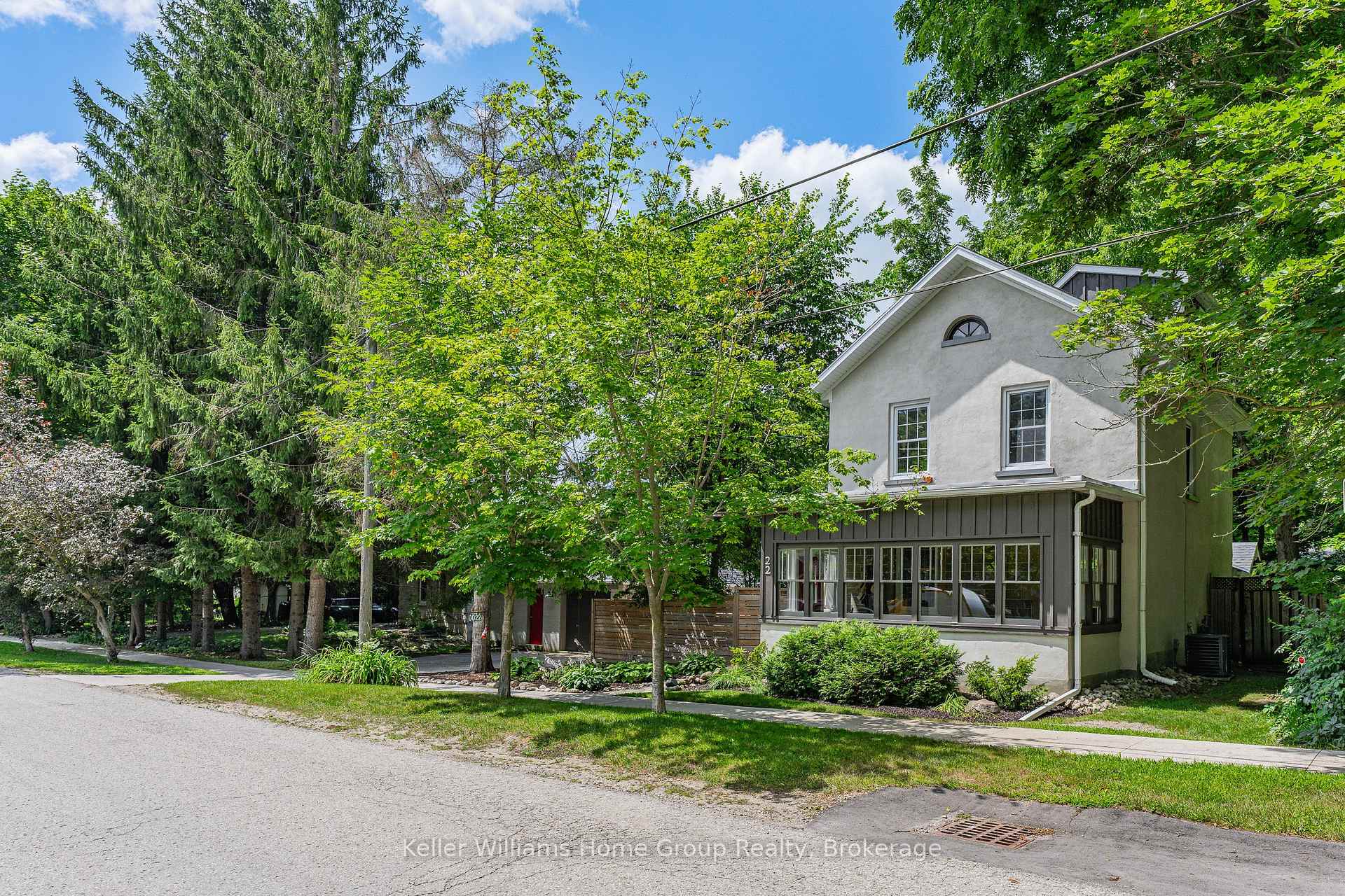 22 Sophia Street, Centre Wellington, ON, exterior