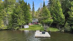 1514 Little Straggle Lake Drive, Dysart et al, ON, exterior