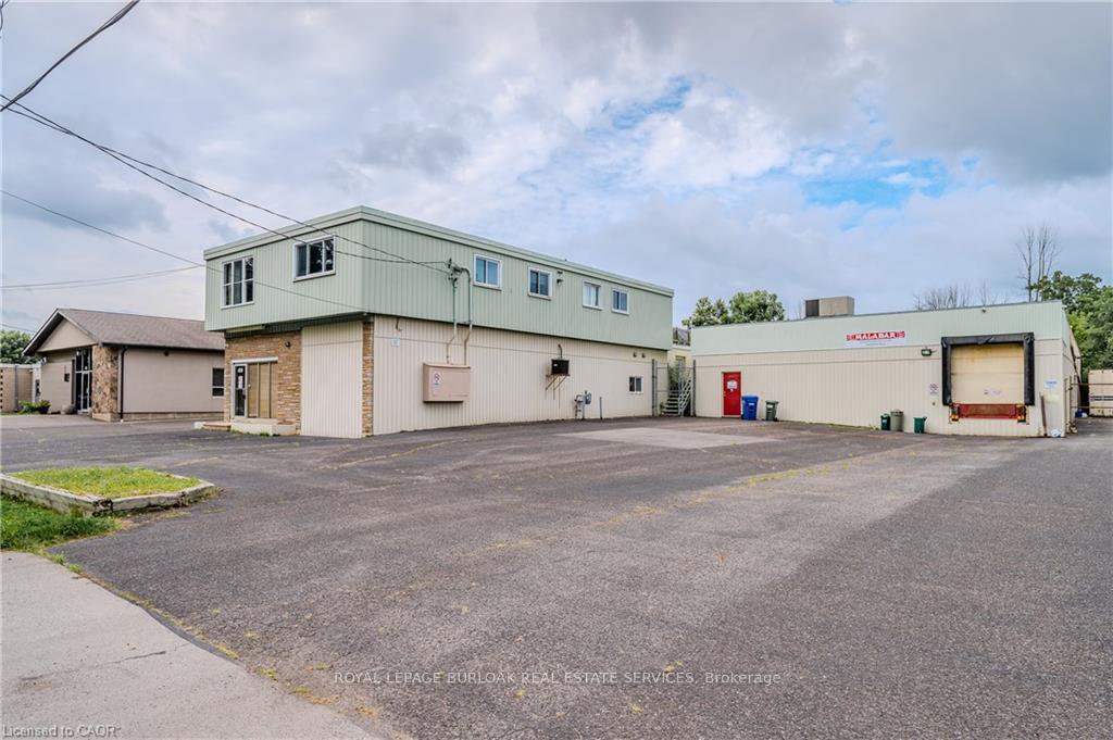 459 Enfield Road, Burlington, ON, exterior