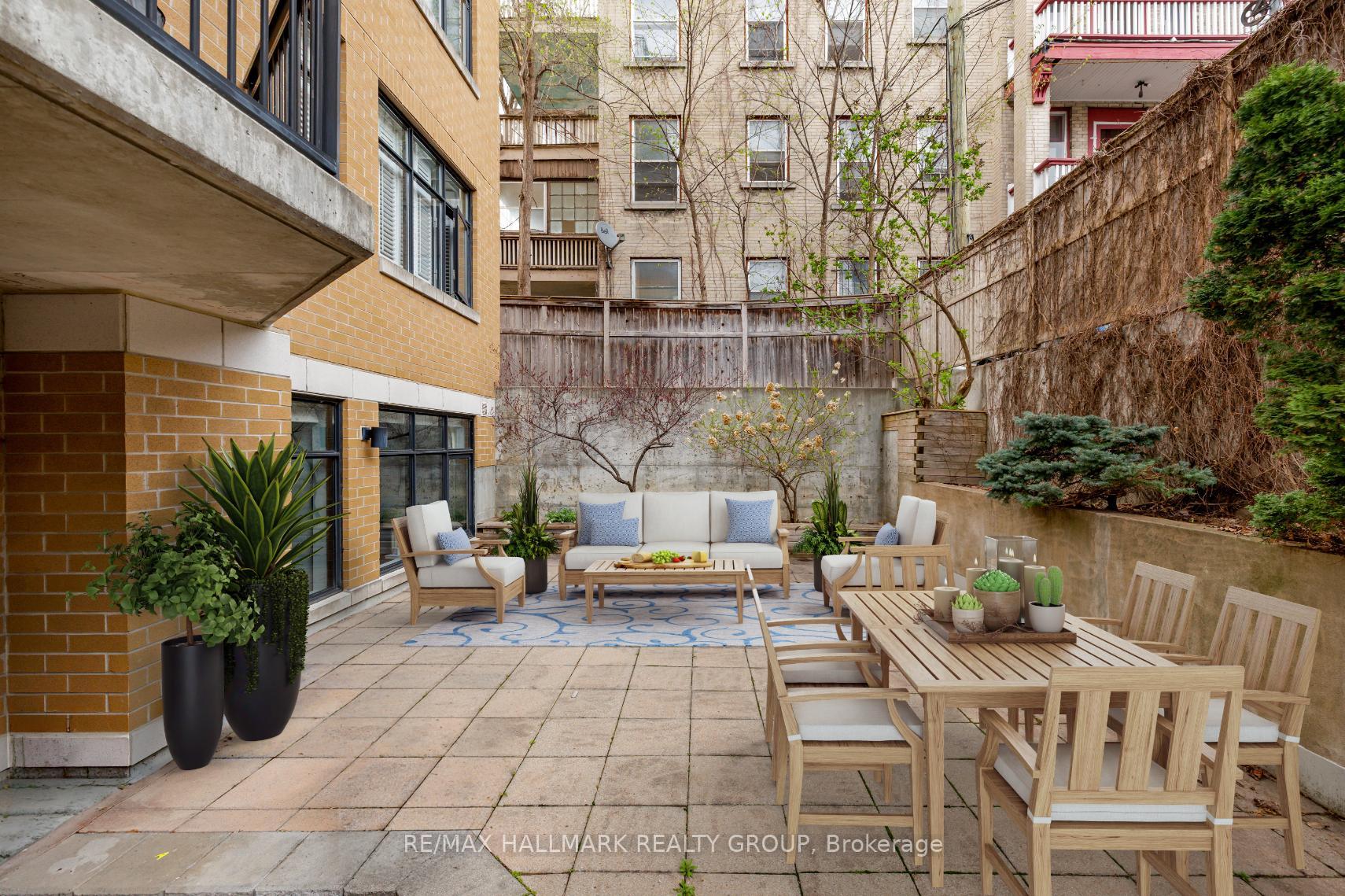 203 - 260 Besserer Street, Lower Town - Sandy Hill, ON, exterior