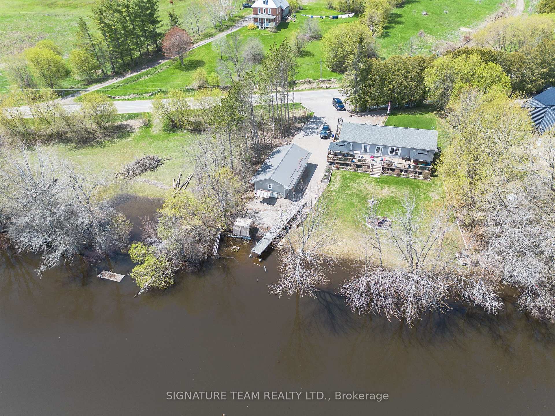 428 Lacroix Bay Road, Whitewater Region, ON, exterior