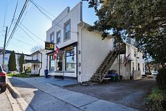 4 - 239 Main Street, King, ON, exterior