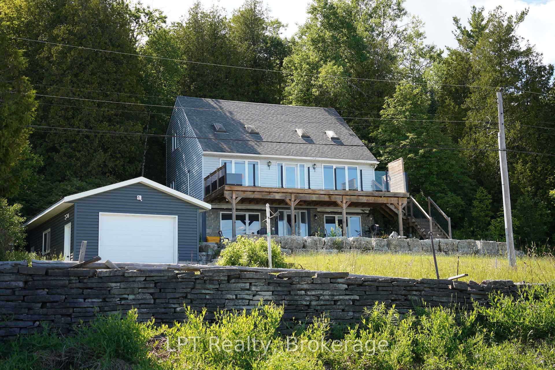 101 North Shore Road, Northern Bruce Peninsula, ON, exterior