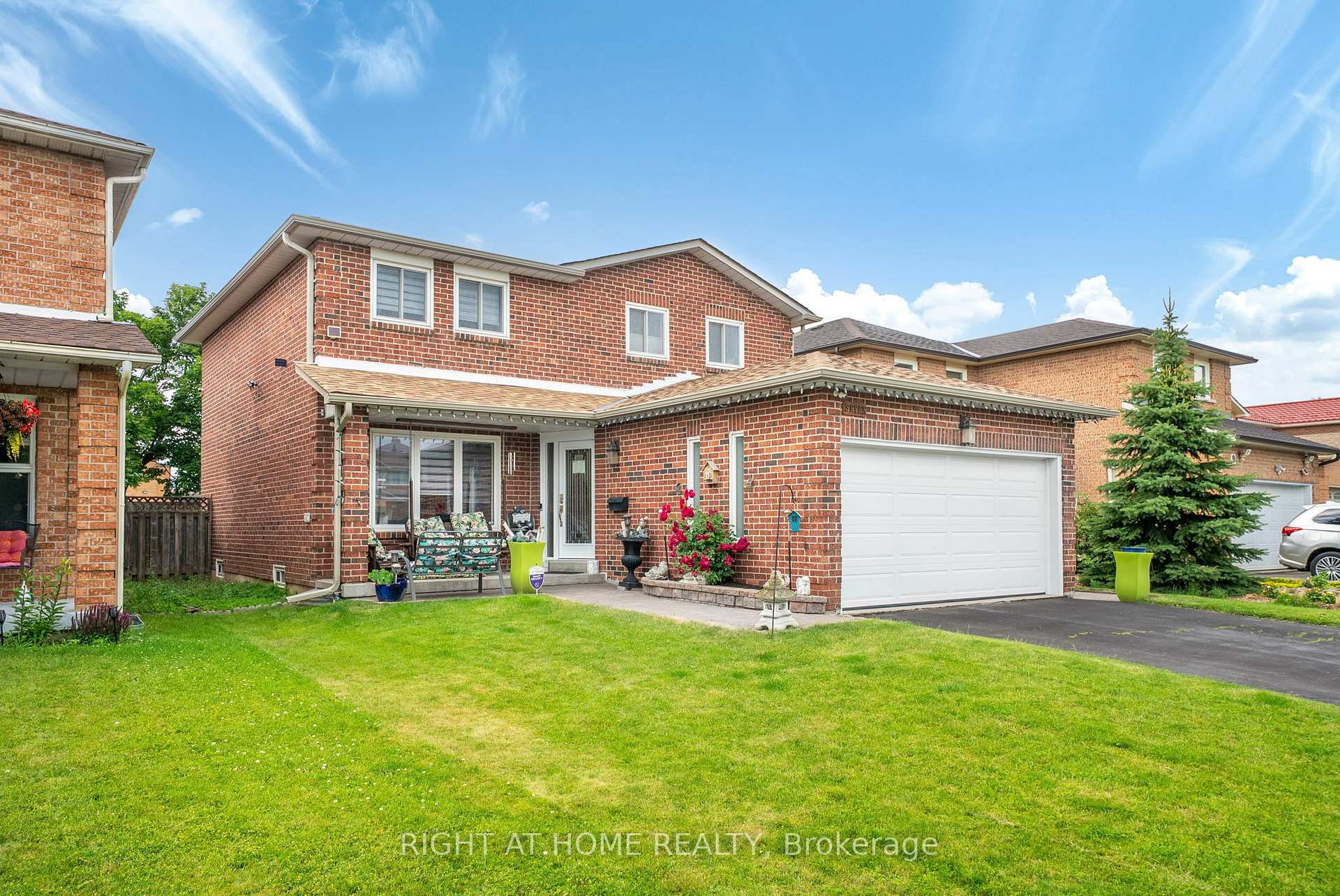7 Polygon Court, Brampton, ON, exterior