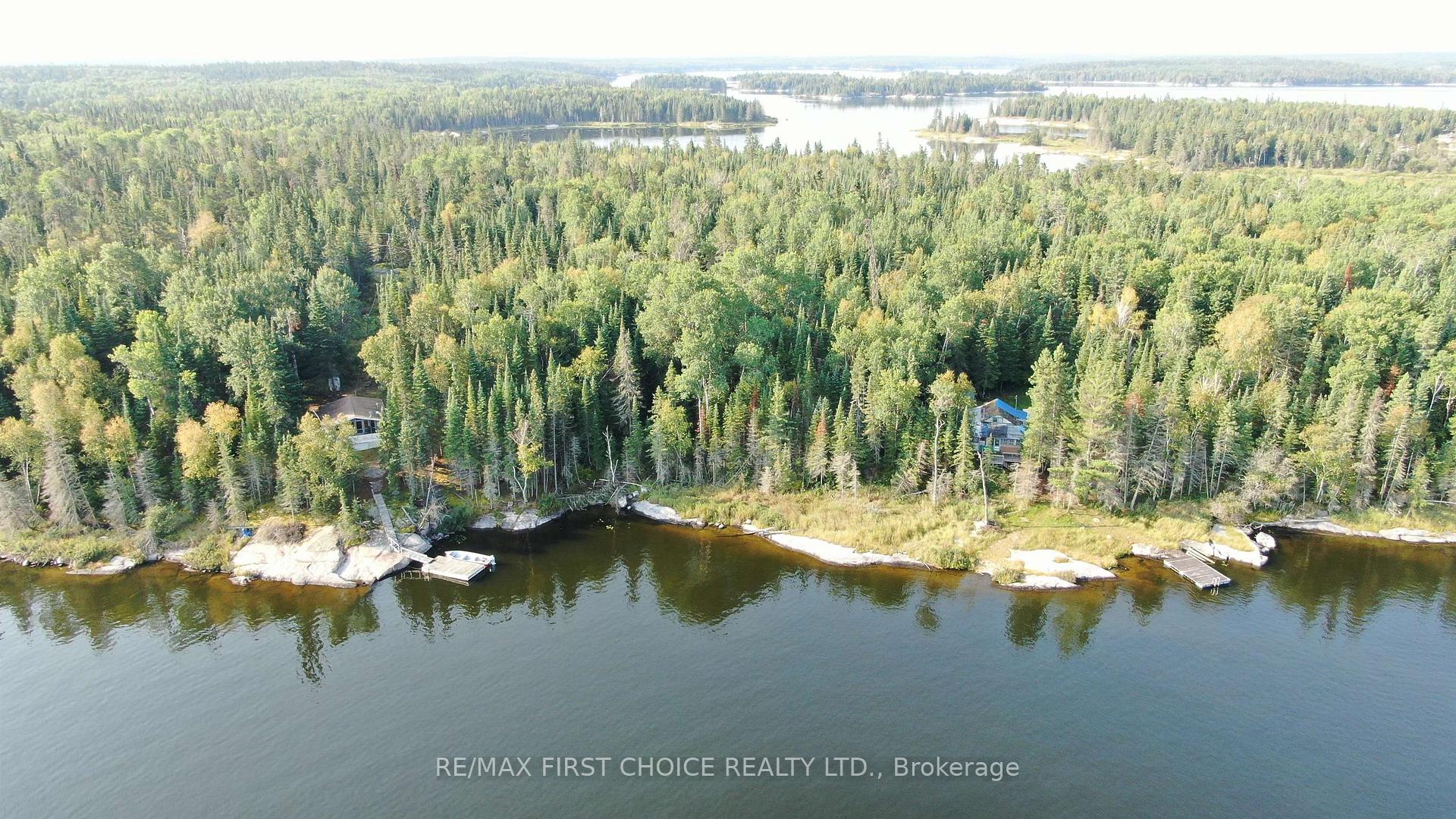 S882 Winnipeg River, Kenora Remote Area, ON, exterior