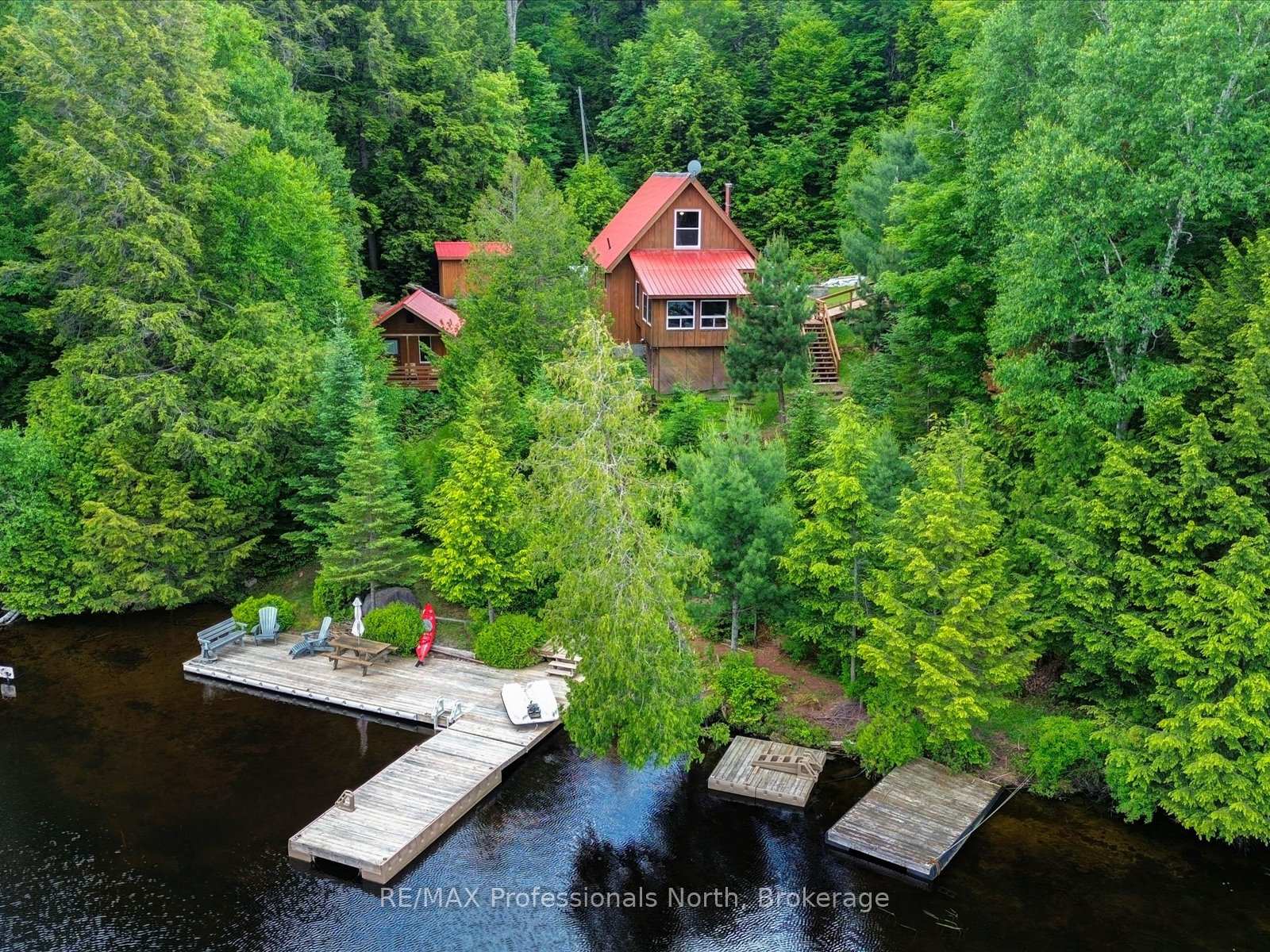 84 Lakeside Lane, South Algonquin, ON, exterior