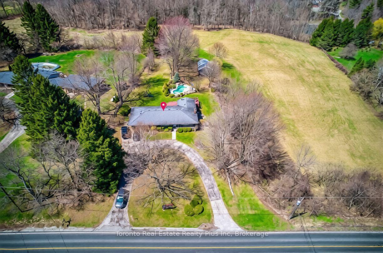 1215 Britannia Road, Burlington, ON, exterior