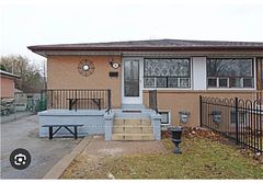 96 Corby Crescent, Brampton, ON, exterior