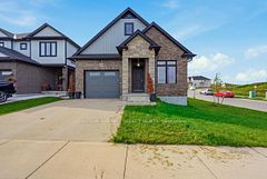 2671 Kettering Place, London South, ON, exterior