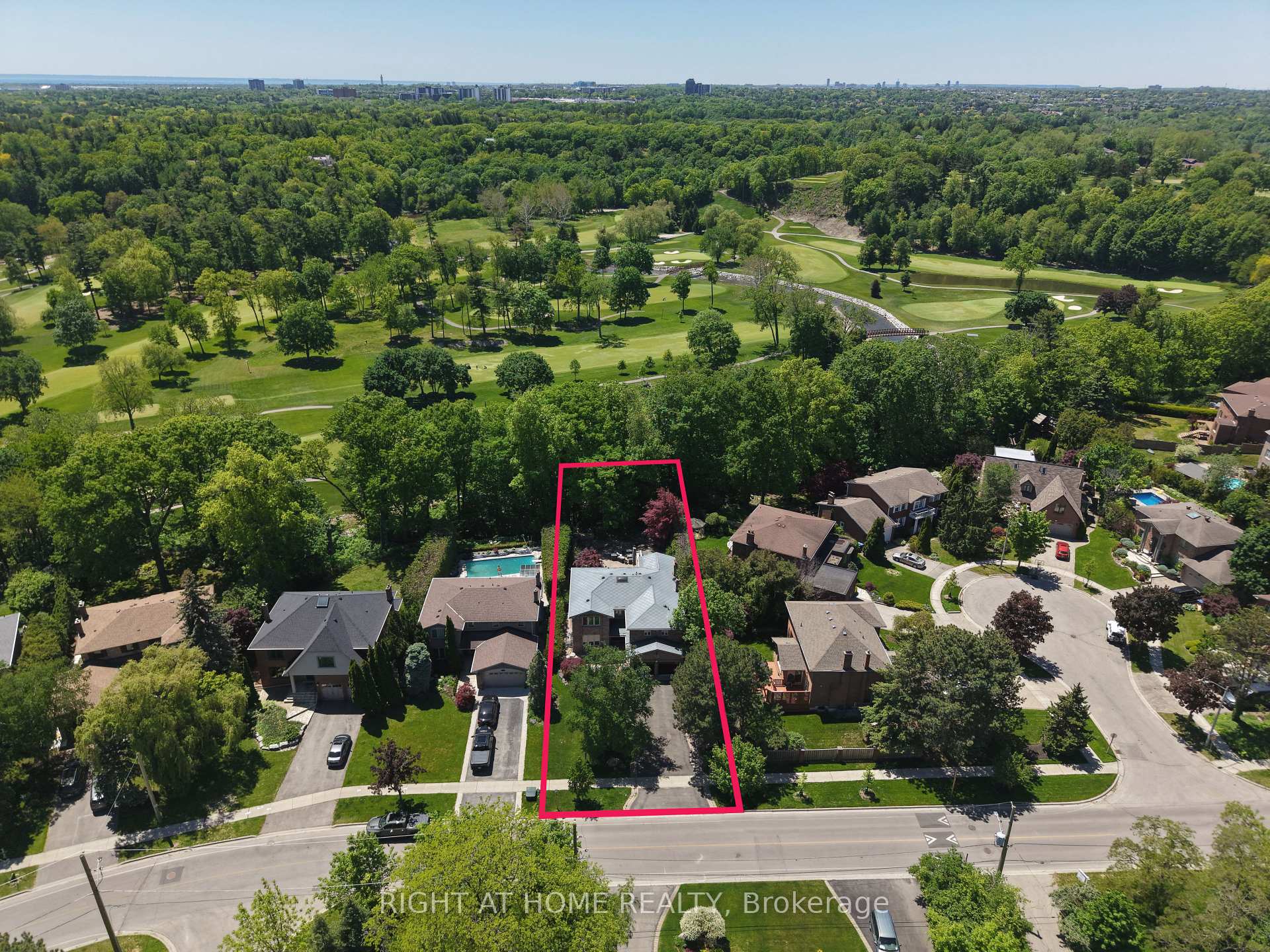 2428 Old Carriage Road, Mississauga, ON, exterior