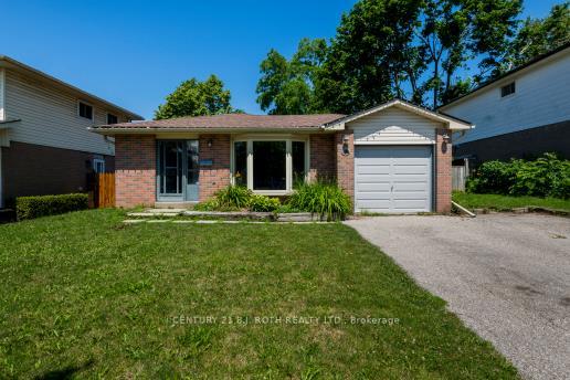 36 Cynthia Court, Barrie, ON, exterior