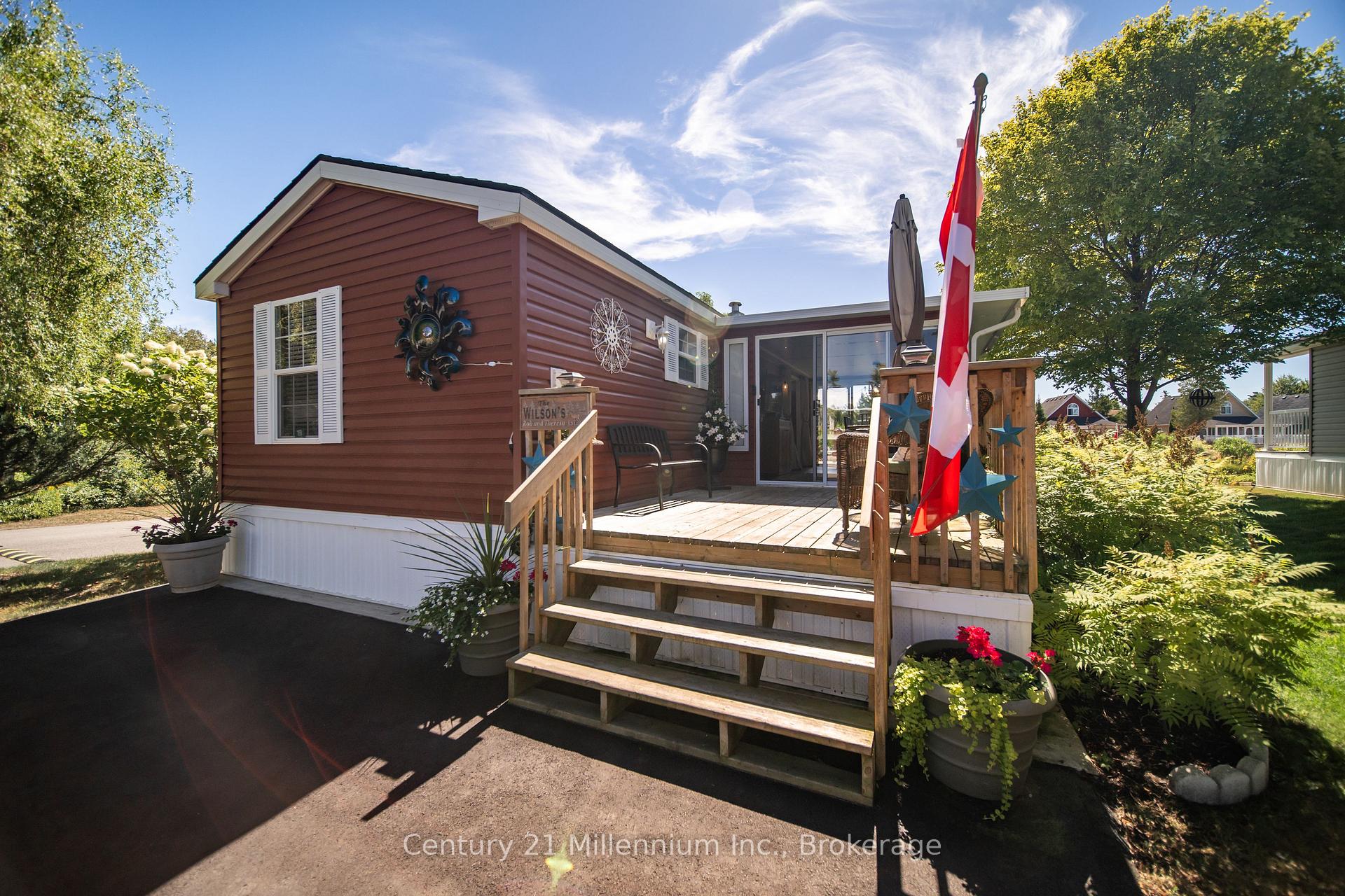 19 White Pines Trail, Wasaga Beach, ON, exterior