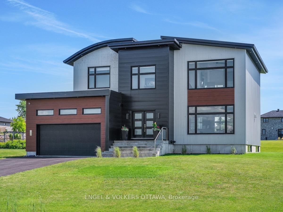 46 Forest Hill Road, South Stormont, ON, exterior