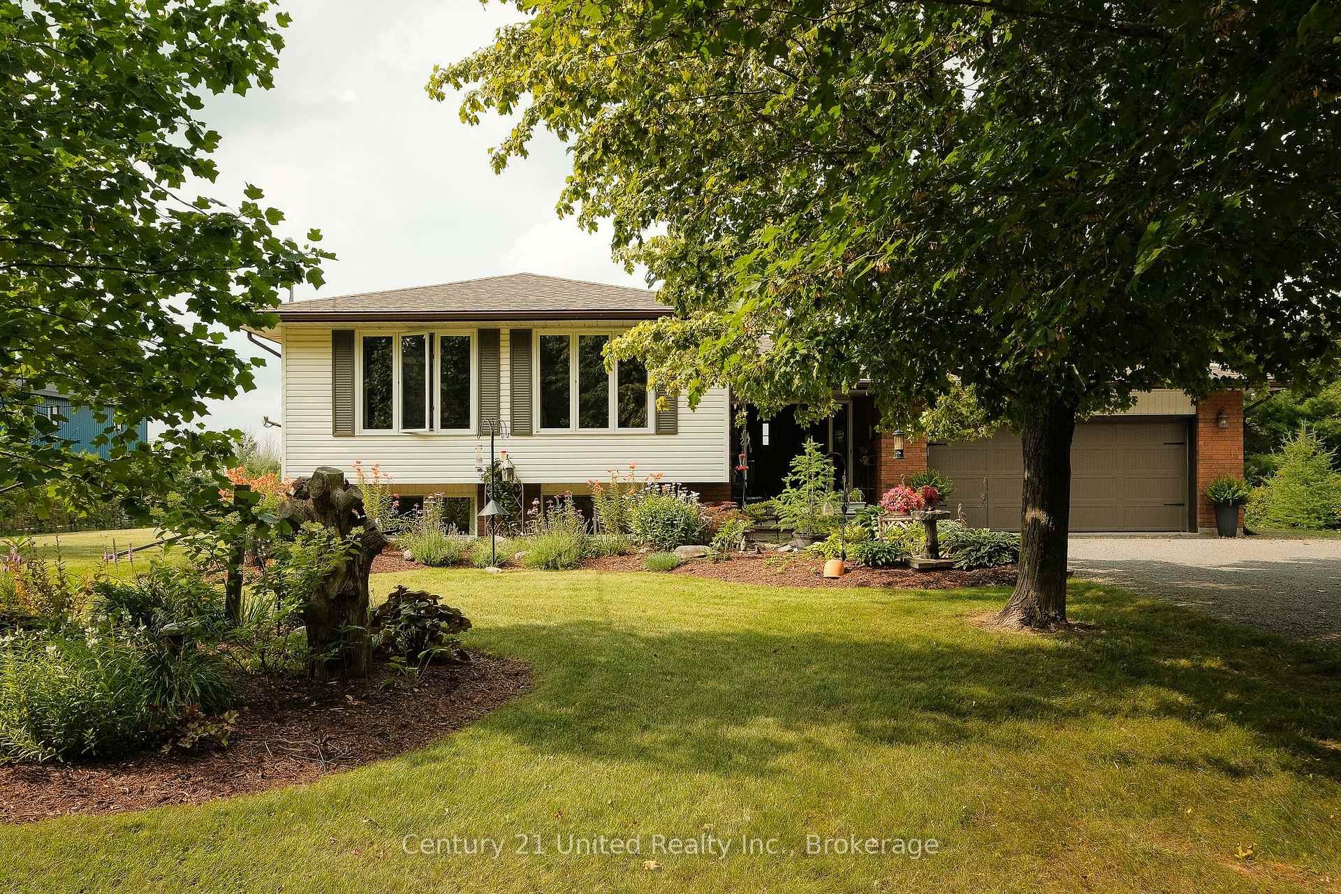 1118 5th Line, Selwyn, ON, exterior