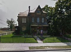 2 - 869 Dundas Street, London East, ON, exterior