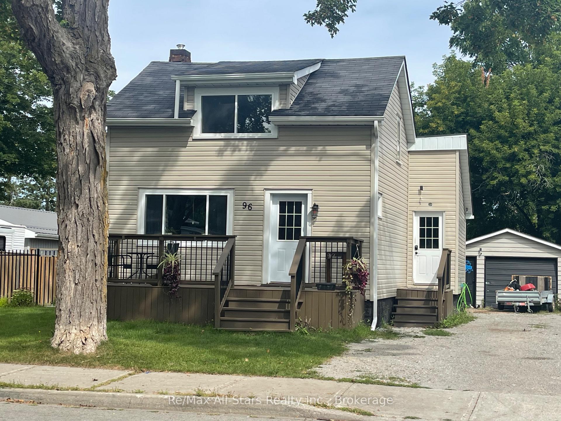 96 Regent Street, Kawartha Lakes, ON, exterior