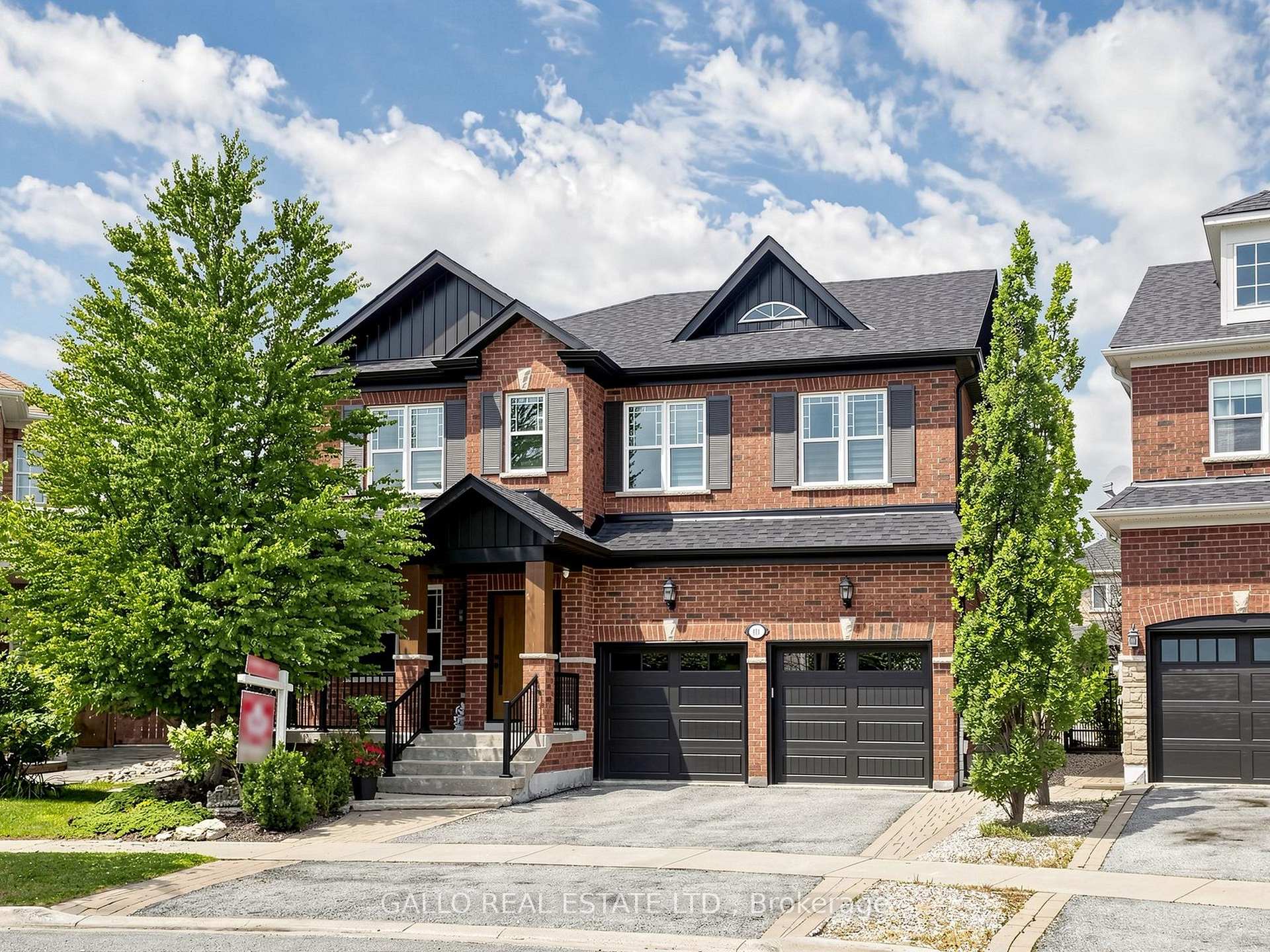 111 Pondmede Crescent, Whitchurch-Stouffville, ON, exterior