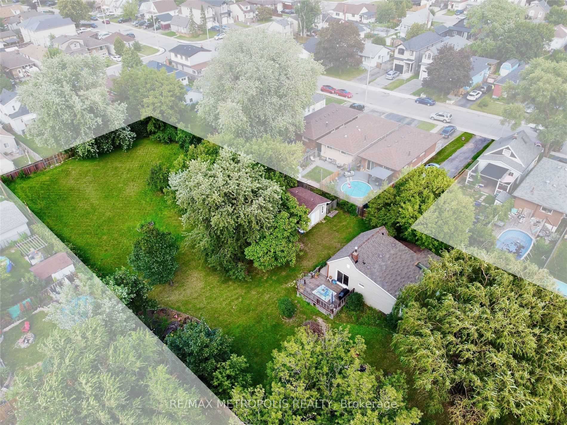 719 KNOX Avenue, Hamilton, ON, exterior