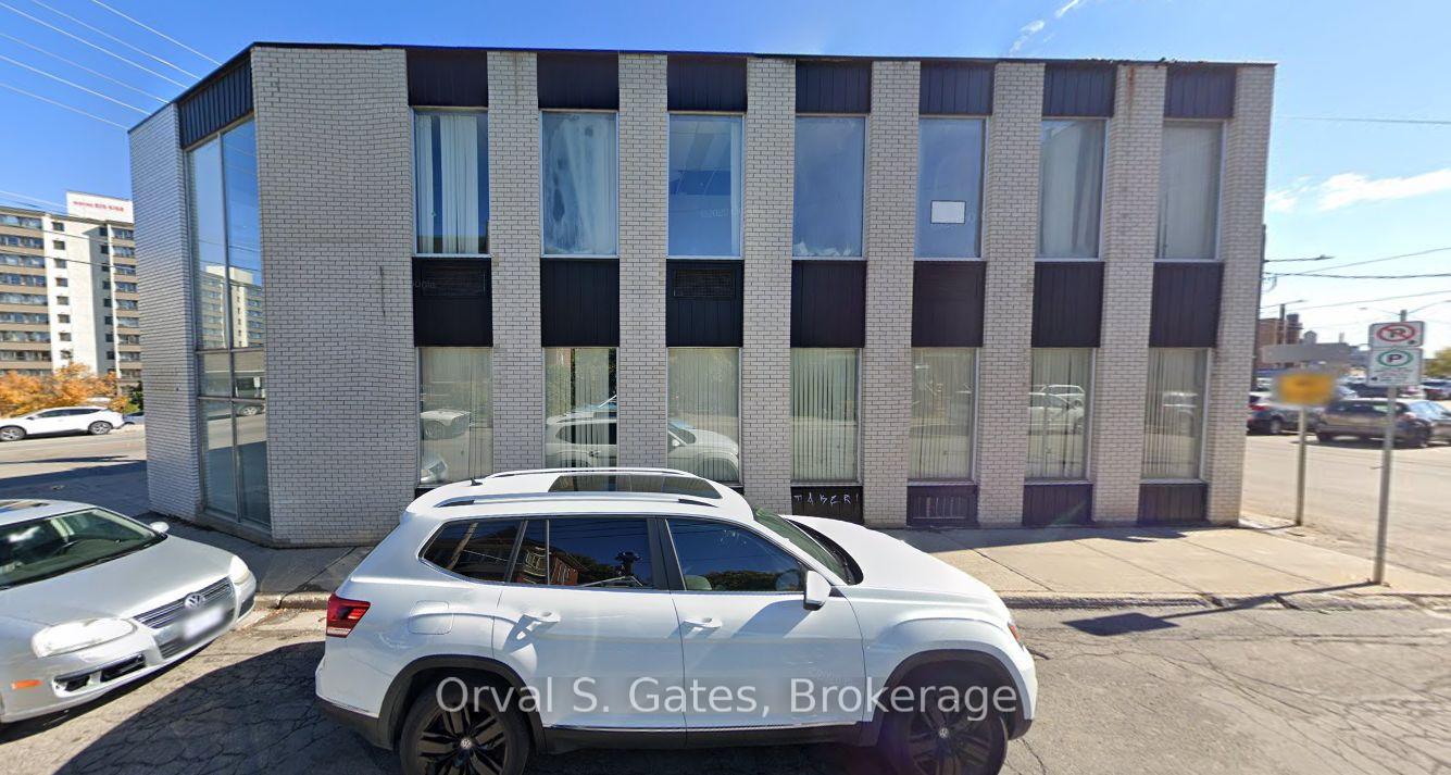 Unit 2 B - 166 Woolwich Street, Guelph, ON, exterior