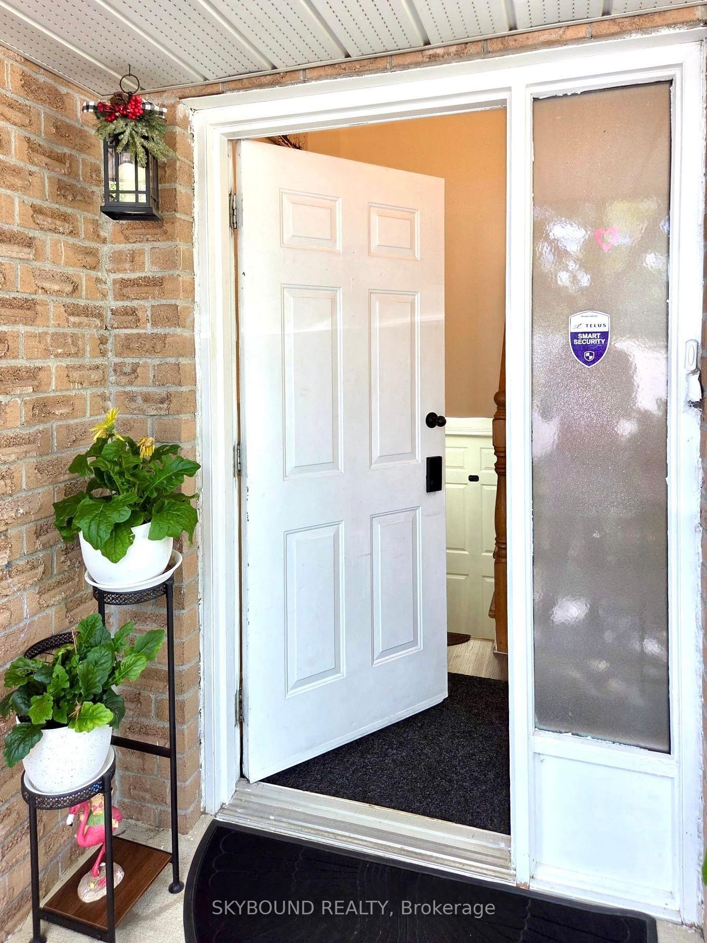 Apartment 1, Room #1 - 2586 Foxmeadow Road N, Peterborough, ON, exterior