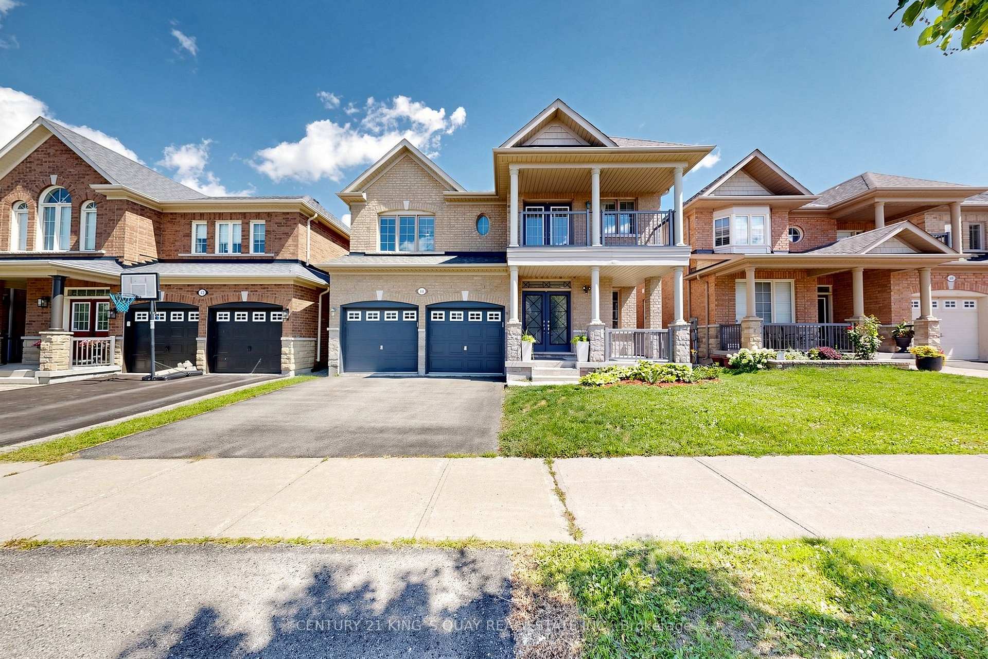 44 Dame Gruev Drive, Markham, ON, exterior