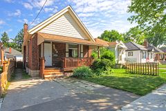 322 Mornington Avenue, London East, ON, exterior