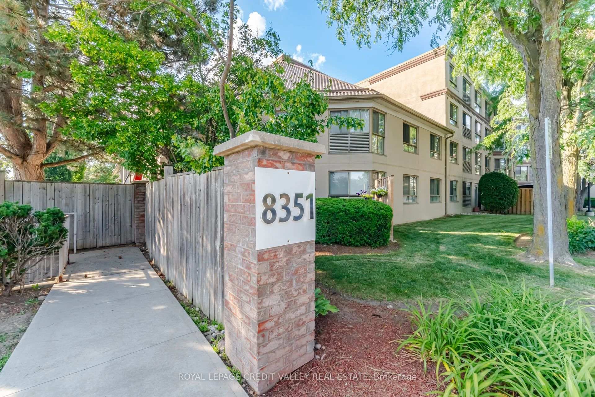 407 - 8351 Mclaughlin Road E, Brampton, ON, exterior