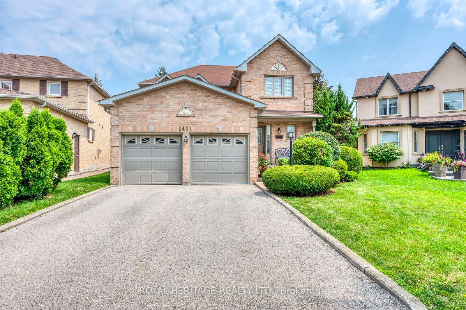 1451 Ravensmoor Crescent, Mississauga, ON, exterior