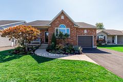 2779 Baker Road, Fort Erie, ON, exterior