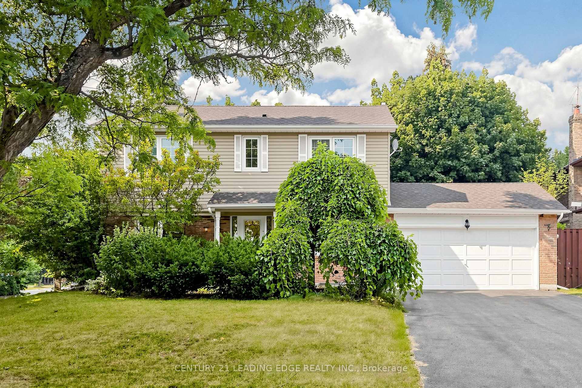 1 Briarwood Road, Markham, ON, exterior