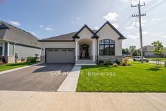 3589 Whispering Woods Trail, Fort Erie, ON, exterior
