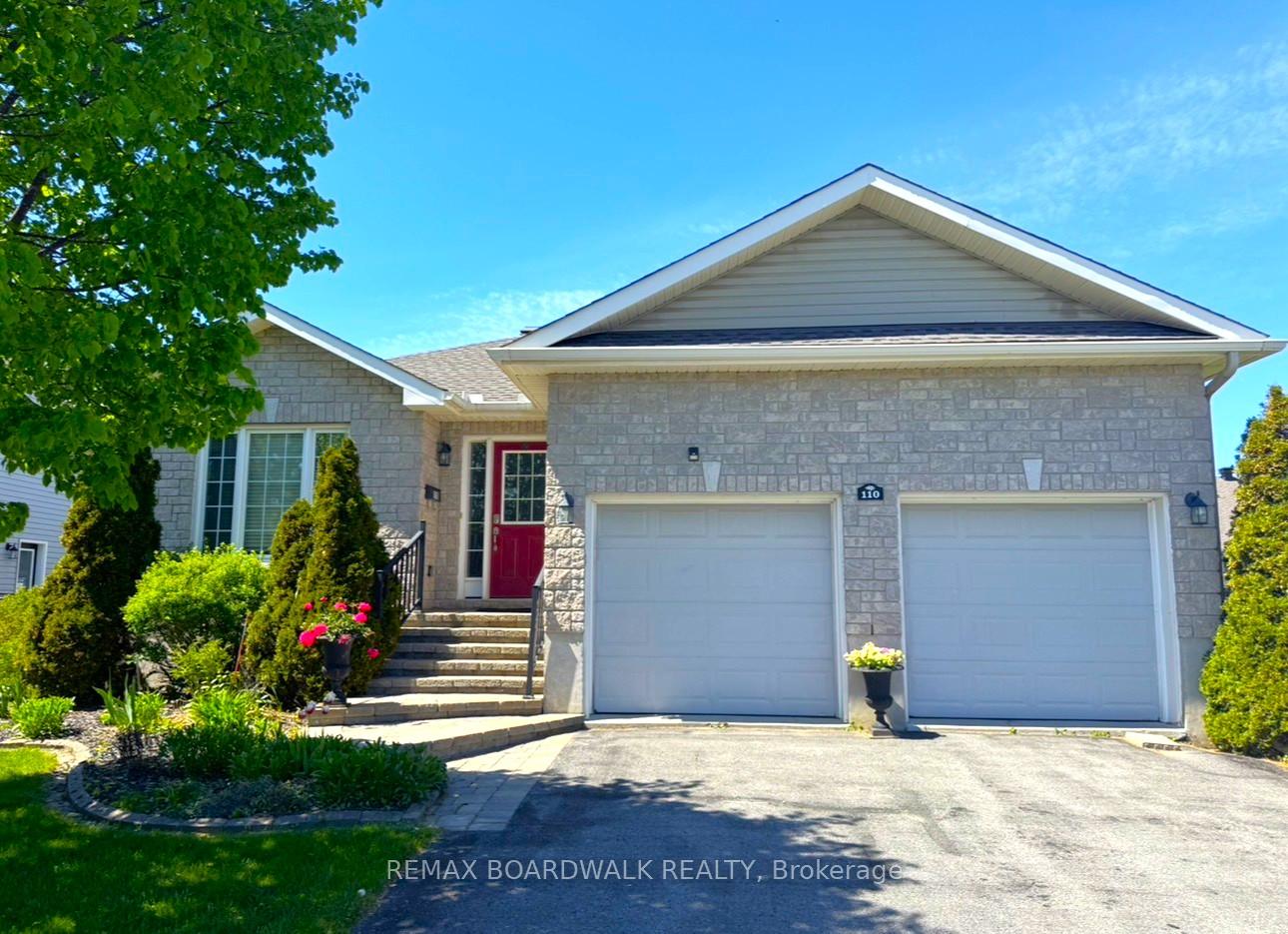 110 Templeton Court, North Grenville, ON, exterior