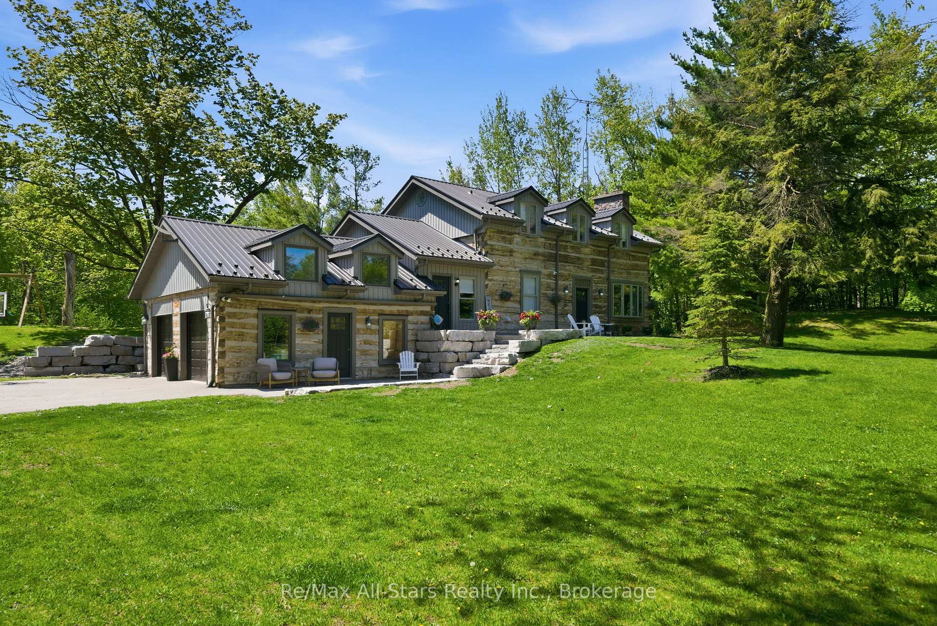 24 The Pines Lane, Brock, ON, exterior