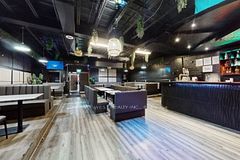 901 Jane Street, Toronto W03, ON, exterior