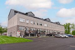 105 - 809 Development Drive, Kingston, ON, exterior