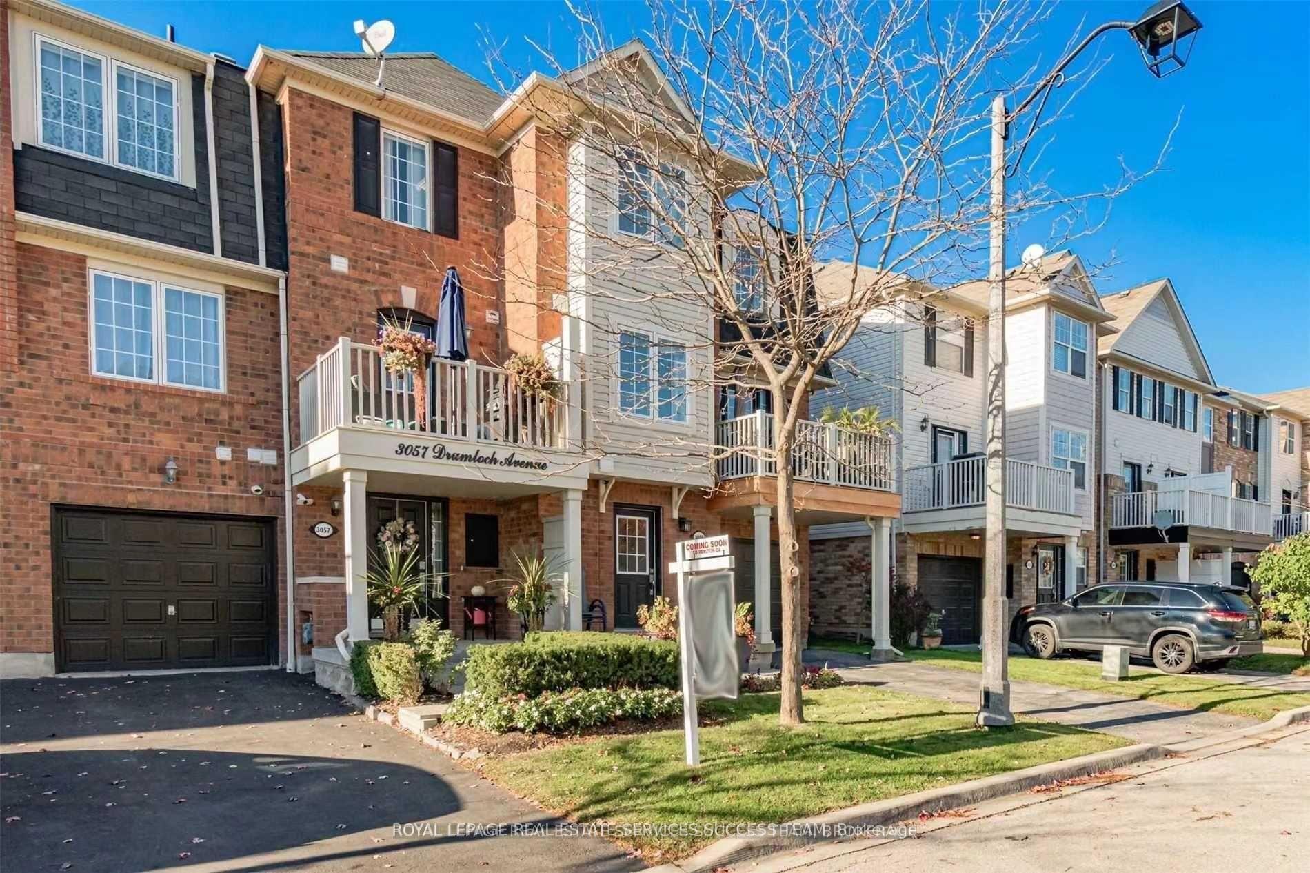 3057 Drumloch Avenue, Oakville, ON, exterior