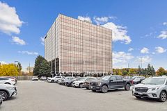 201 - 7030 Woodbine Avenue, Markham, ON, exterior
