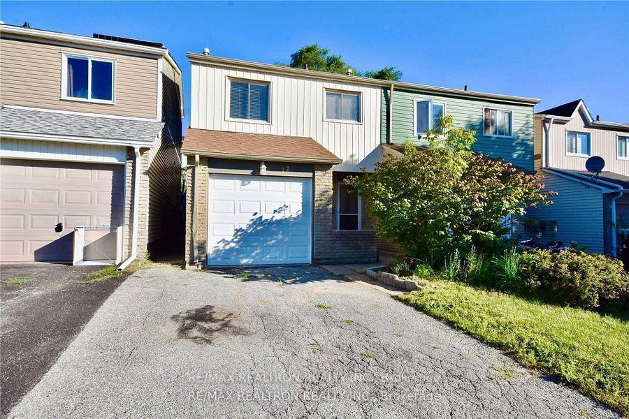 12 Robin Court, Barrie, ON, exterior