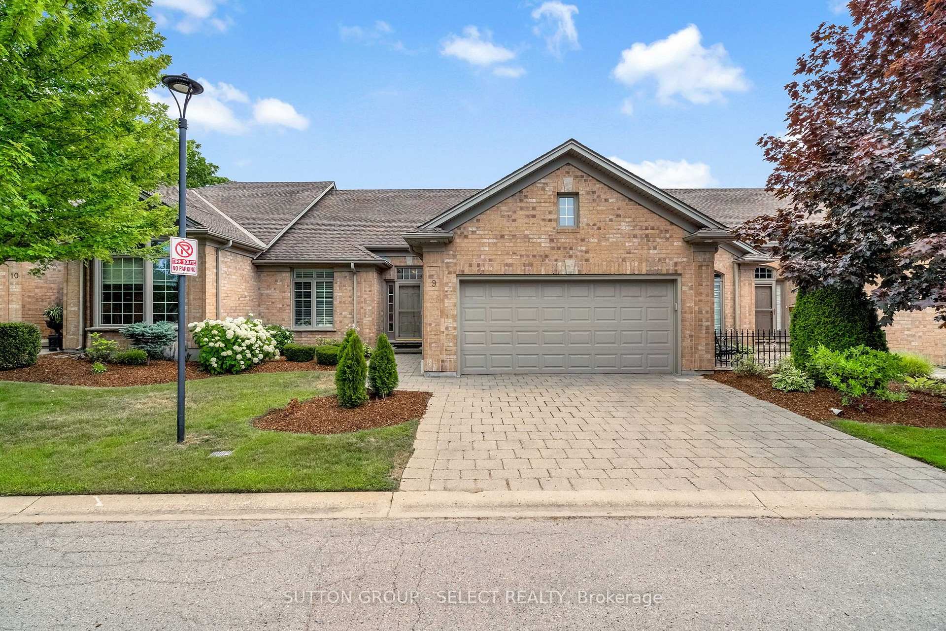 9 - 140 Mcgarrell Drive, London North, ON, exterior