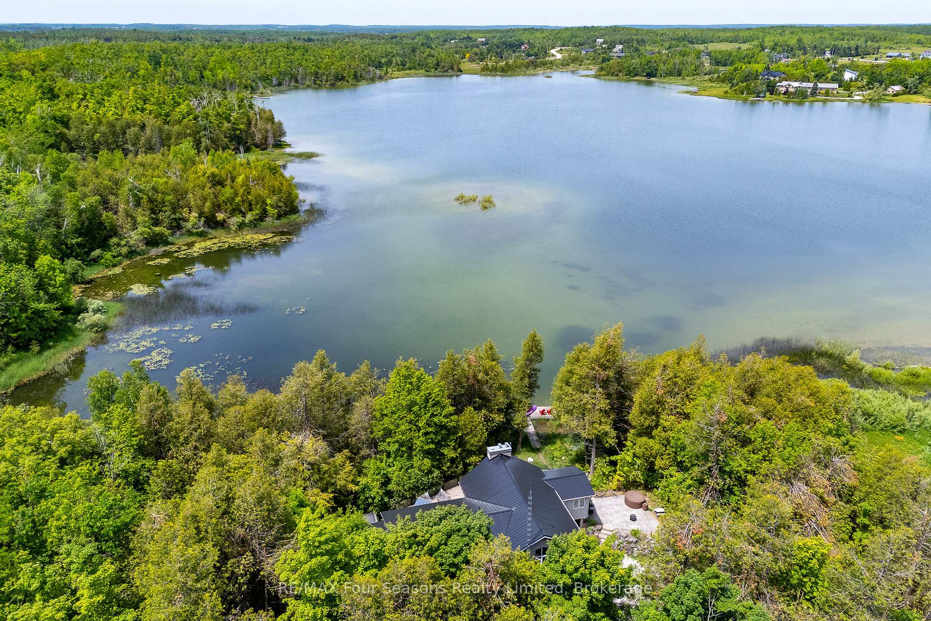 188 Highpoint Crescent, Grey Highlands, ON, exterior