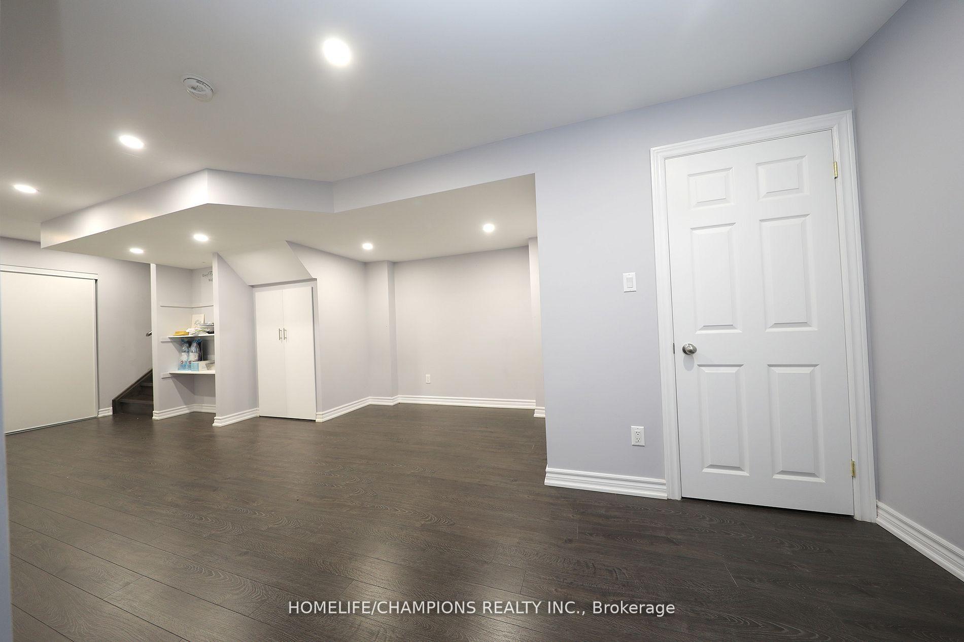5 Bellotti Crescent, Ajax, ON, exterior