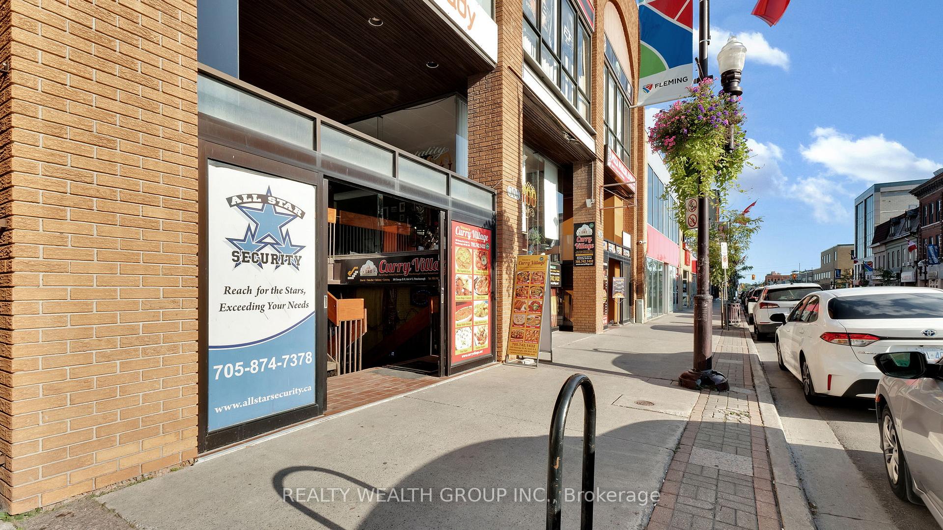106 - 304-306 George Street N, Peterborough, ON, exterior