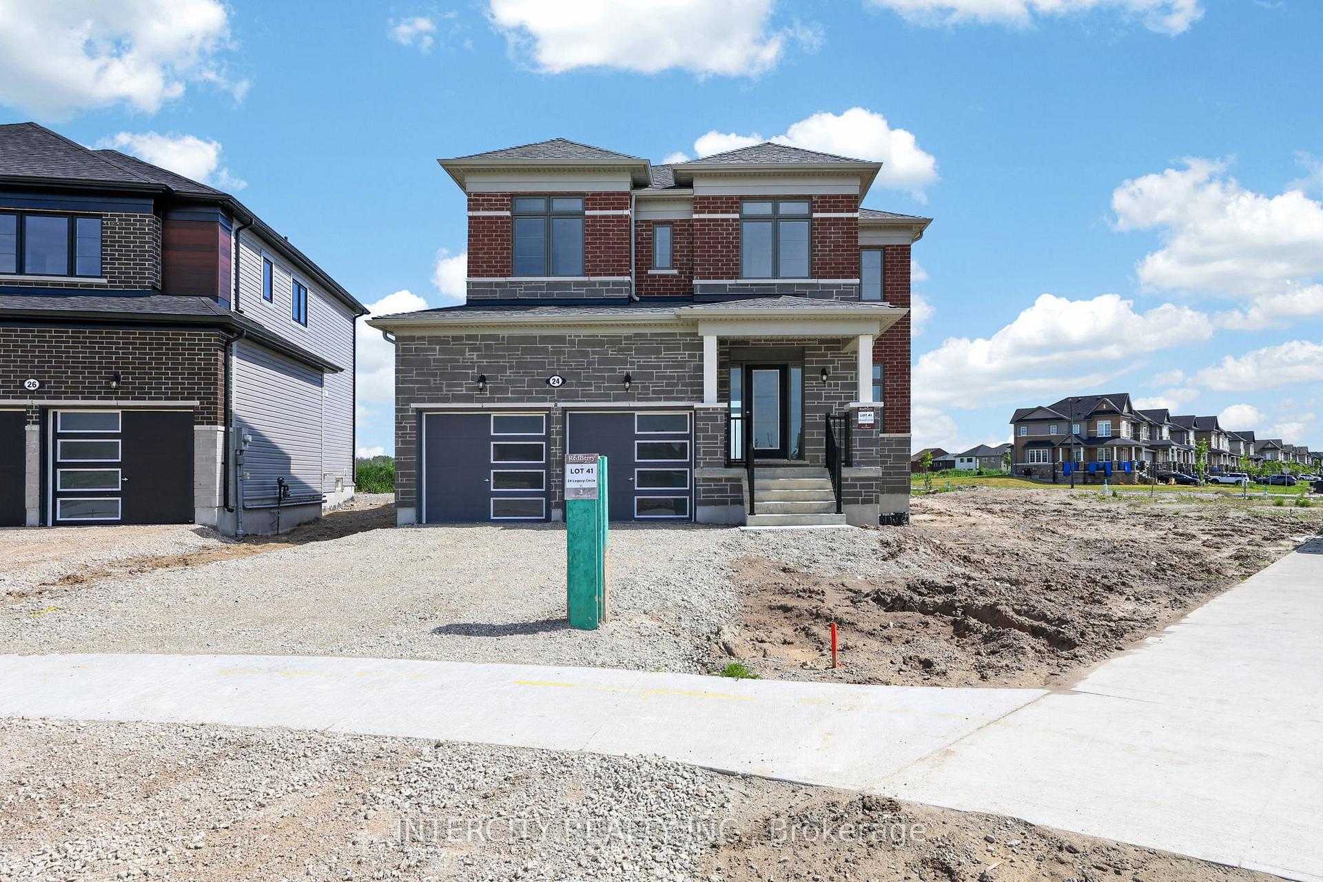 24 Legacy Circle, Wasaga Beach, ON, exterior