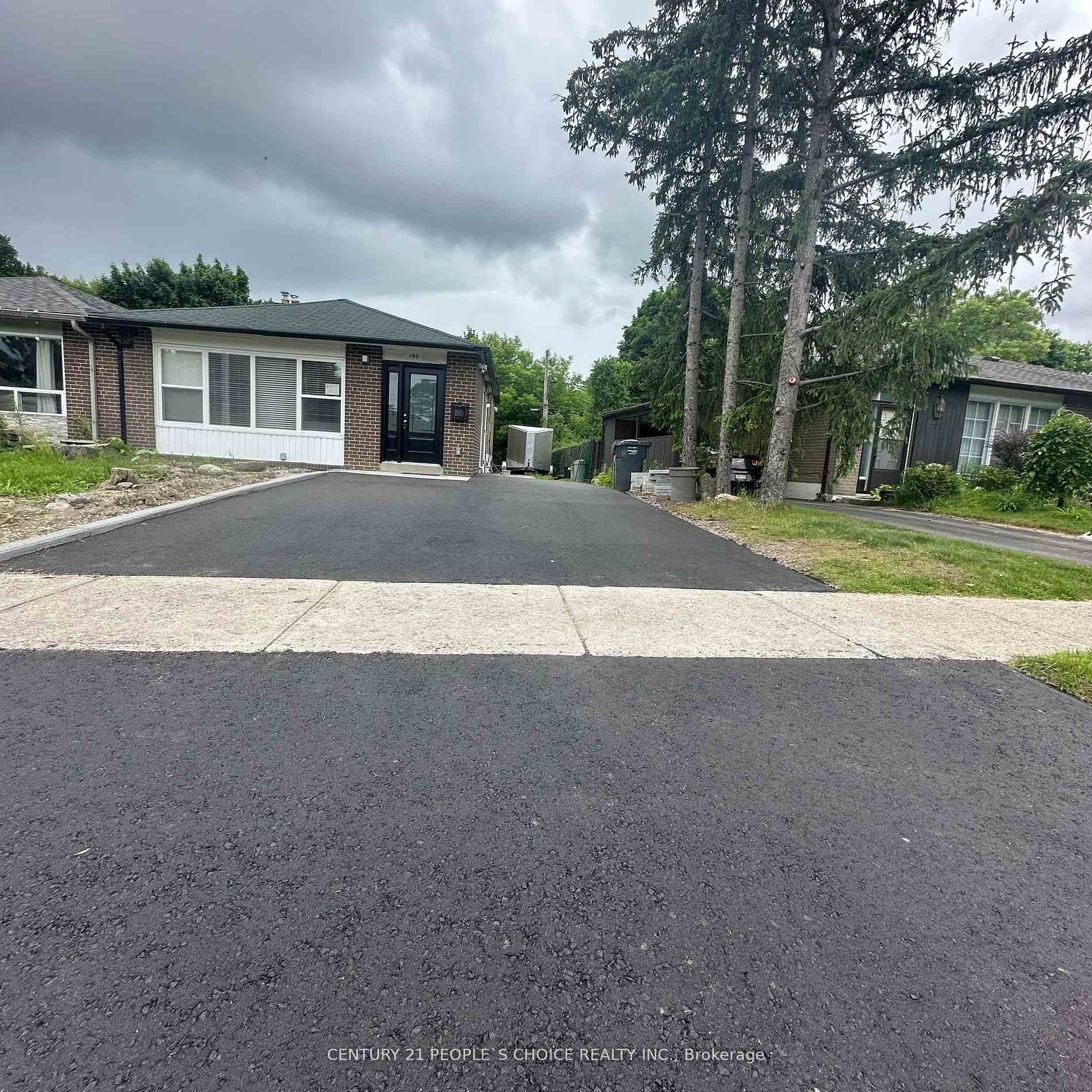 Unit 1 - 199 Avondale Boulevard, Brampton, ON, exterior