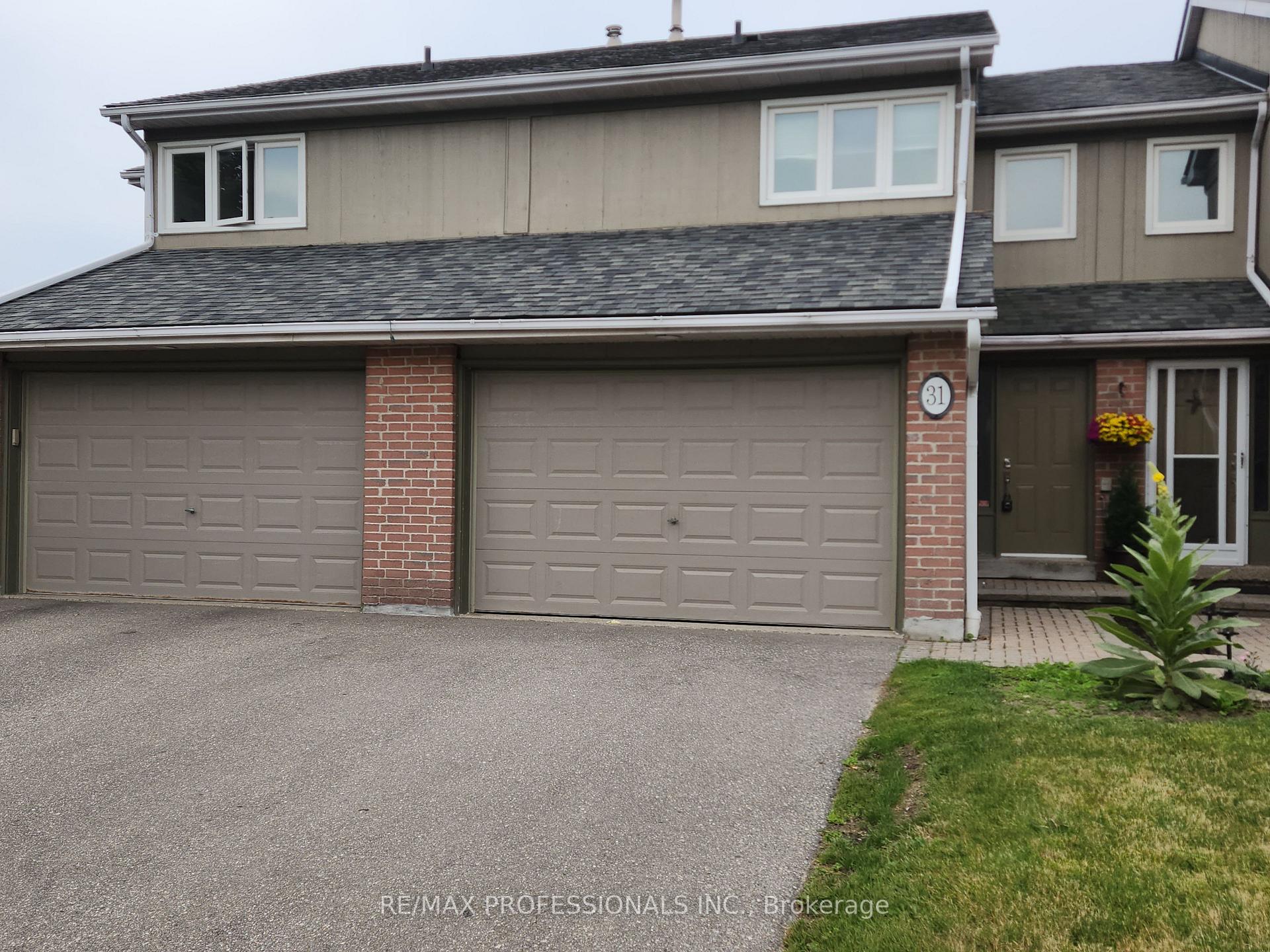 31 UPPER - 3079 Fifth Line W, Mississauga, ON, exterior
