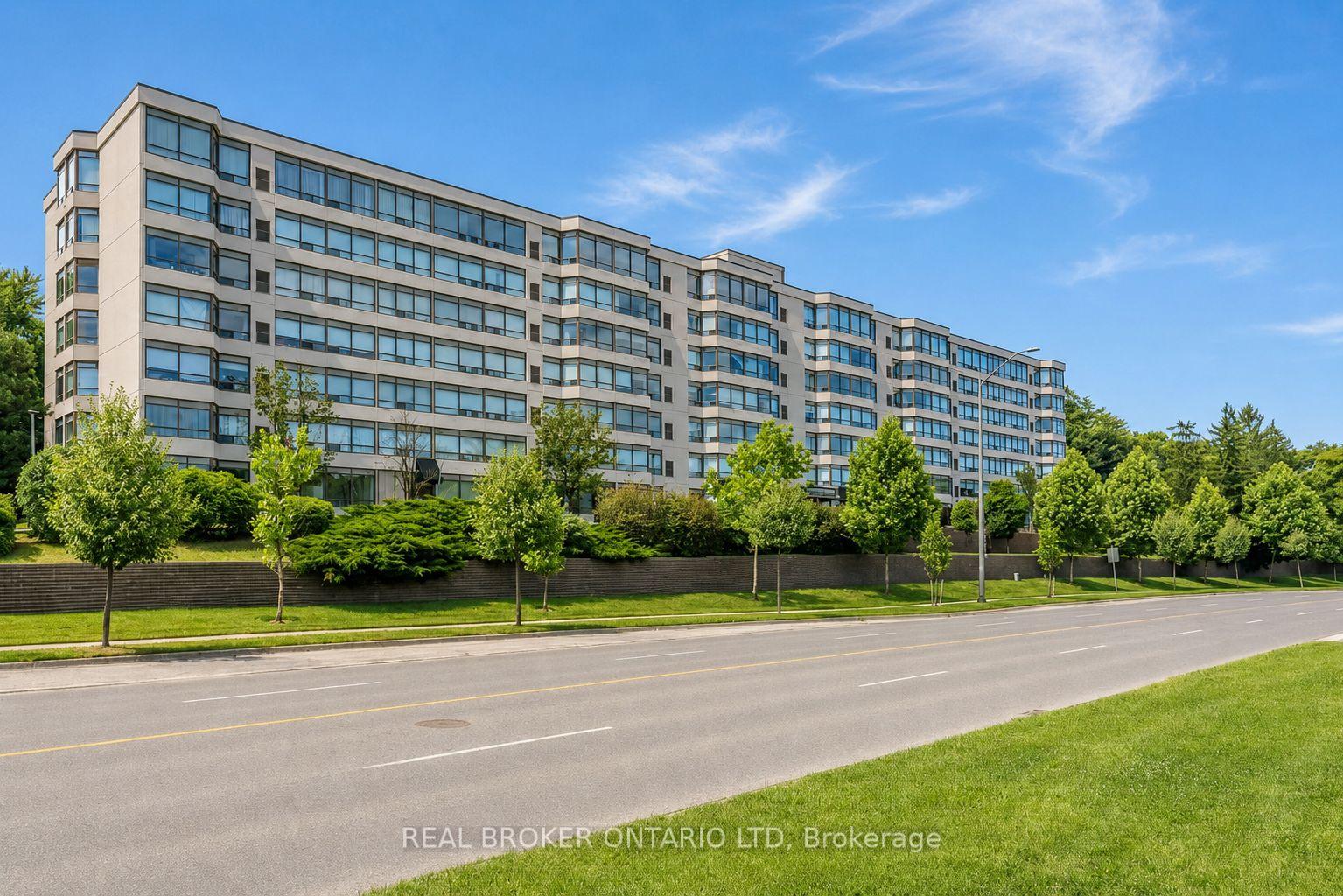 315 - 521 Riverside Drive, London North, ON, exterior