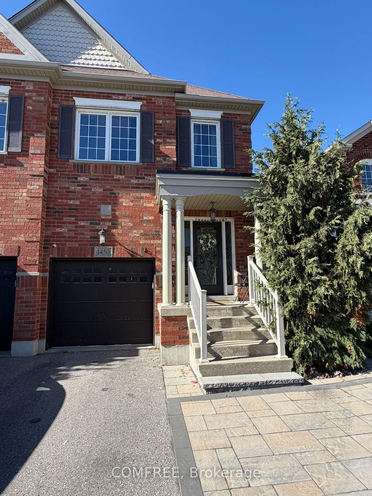 1450 Rennie Street, Oshawa, ON, exterior